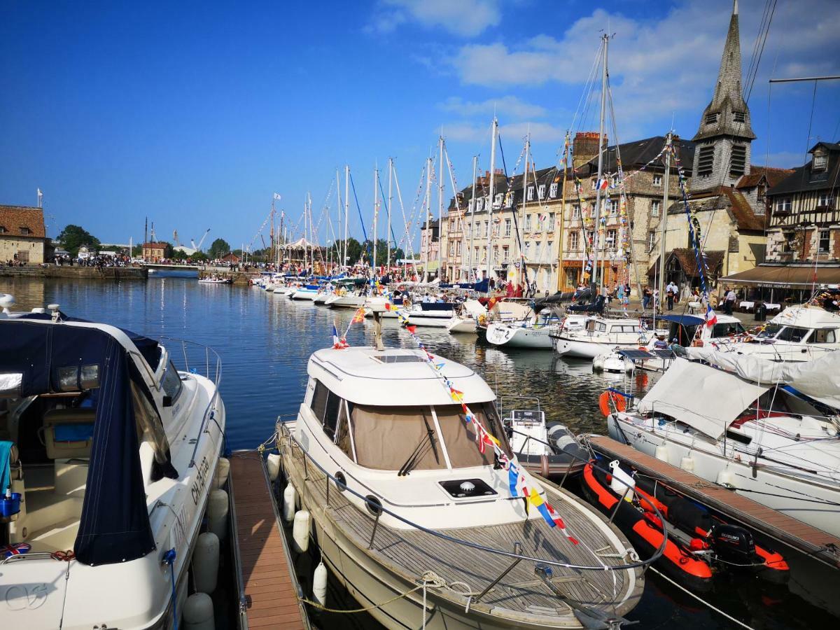 Апартаменты Un Parfum D'Embruns Hypercentre Honfleur, Fibre Экстерьер фото